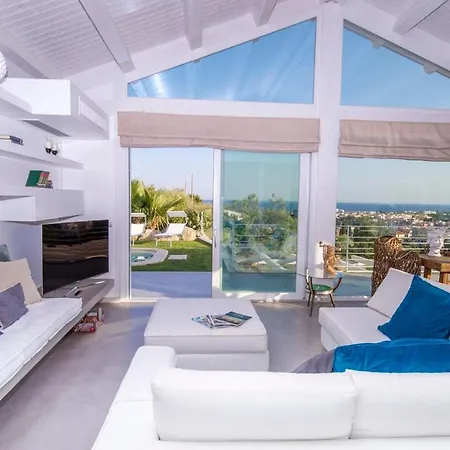 Aura 6, Emma * Giardini Naxos