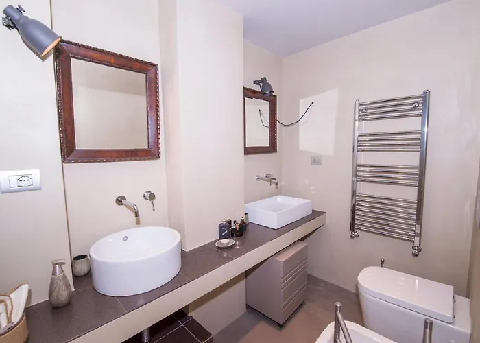 Aura 6, Emma Giardini Naxos